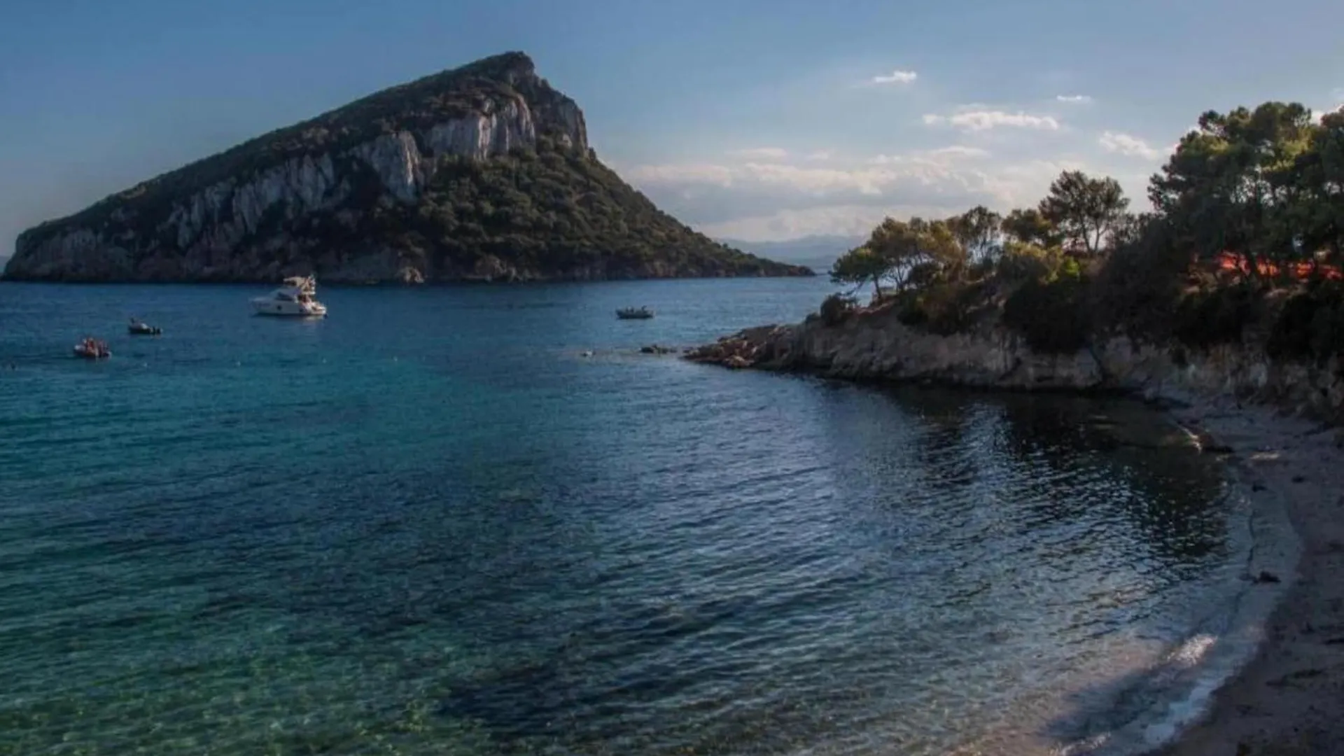 Attractive Apartment In Olbia Near Sea イタリア